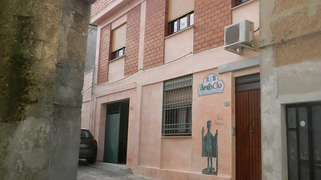B&B Antoclo Di Concas Angela Margherita Villacidro Bed & Breakfast